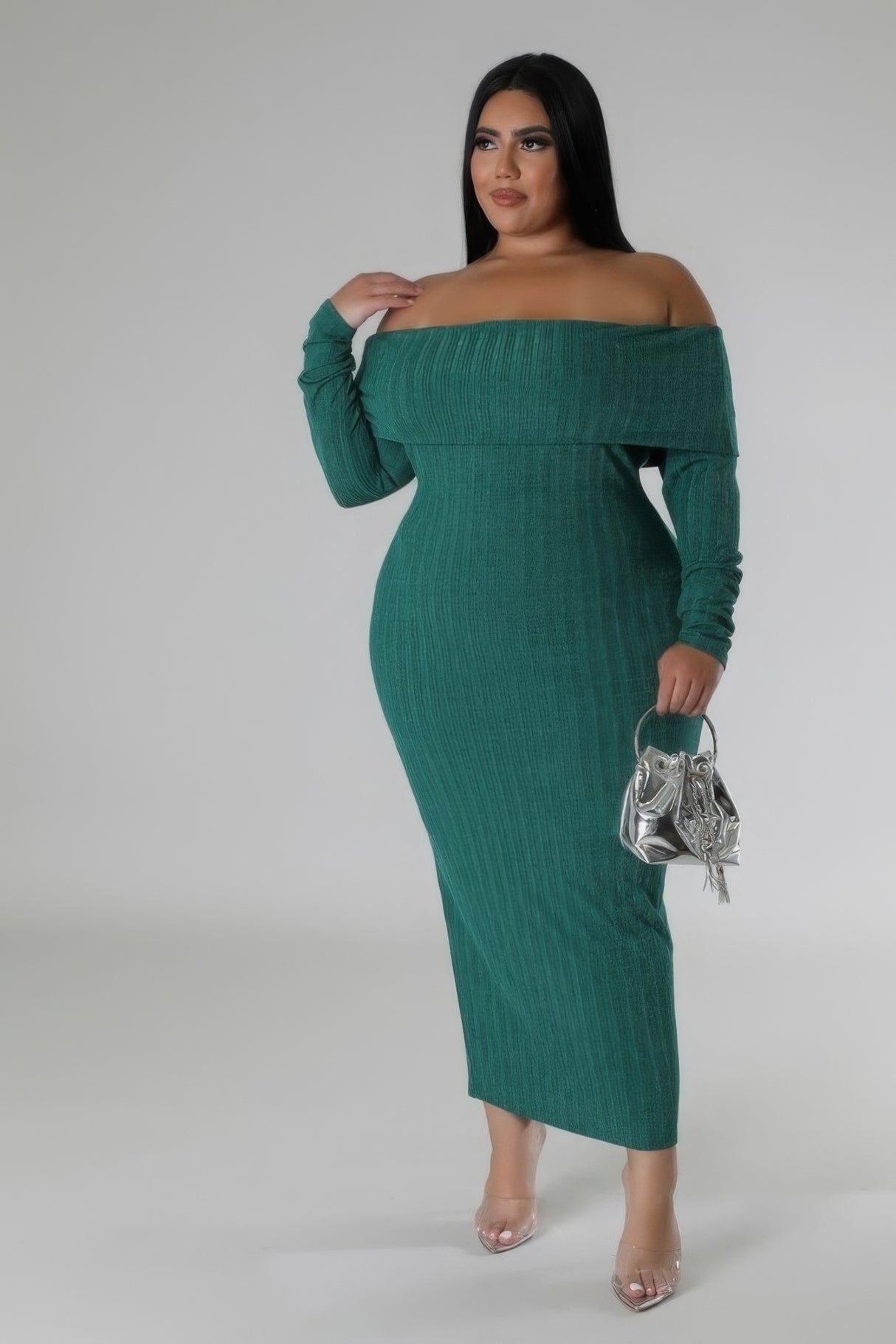 green Plus Size Long Sleeve Off Shoulder Maxi Dress