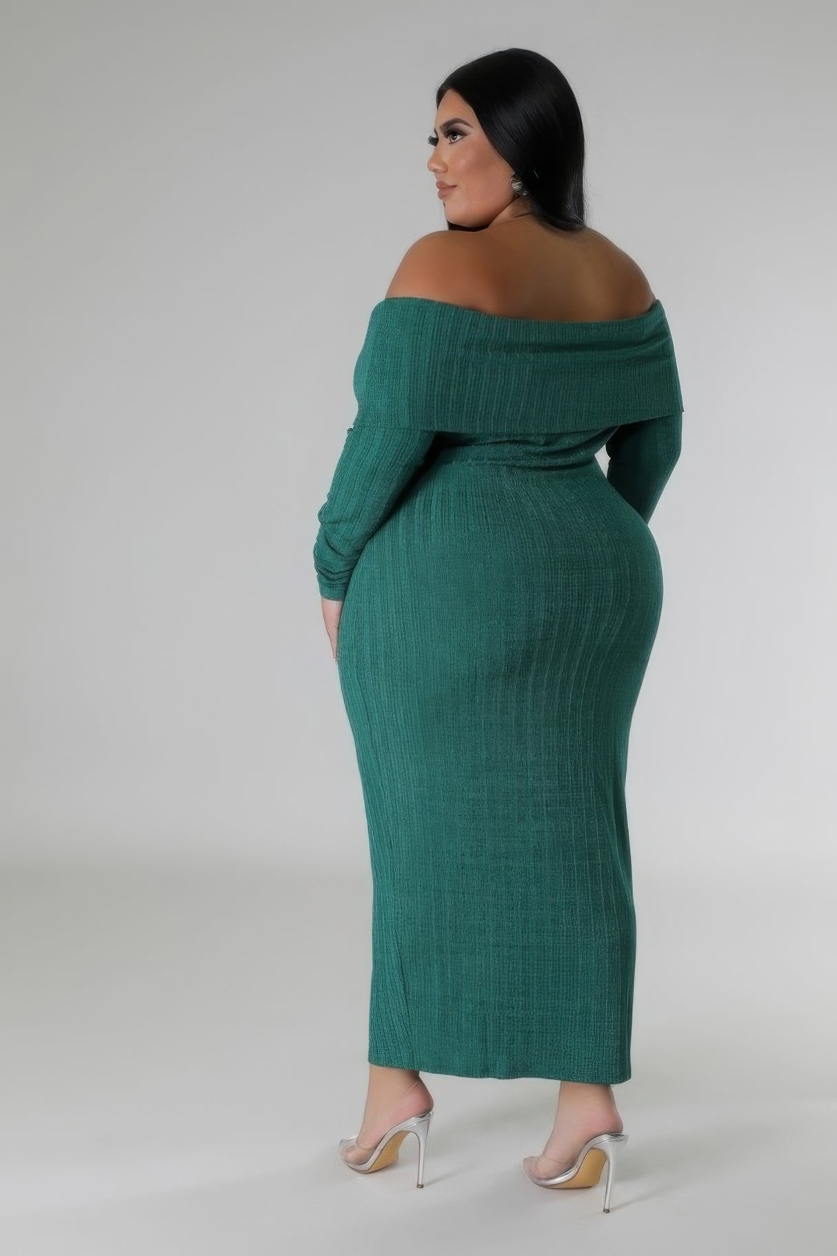 green Plus Size Long Sleeve Off Shoulder Maxi Dress