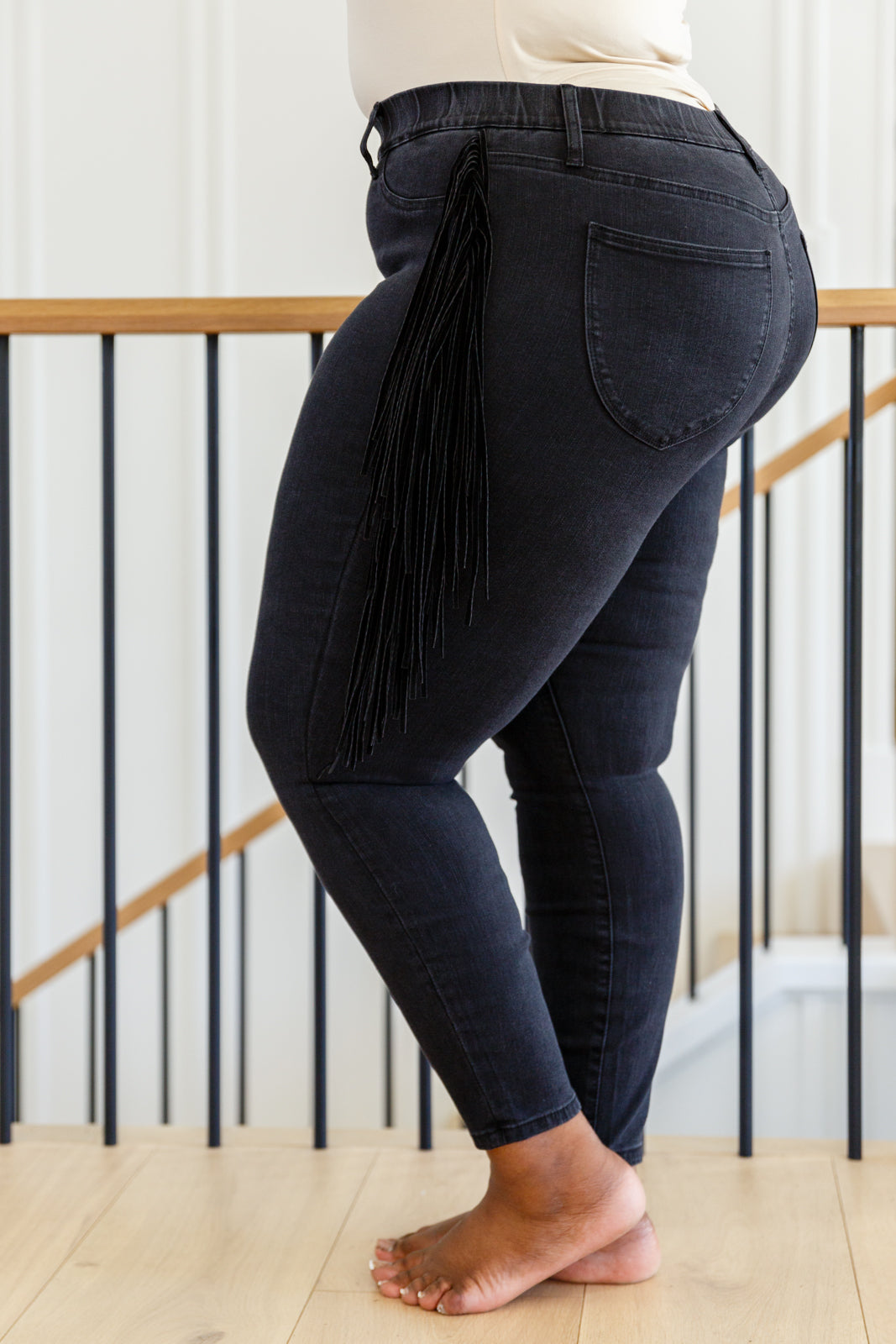 Side Fringe Skinny Jeggings In Black